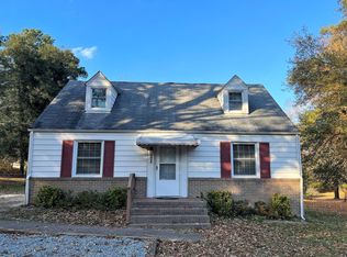 5008 Centralia Rd, North Chesterfield, VA 23237