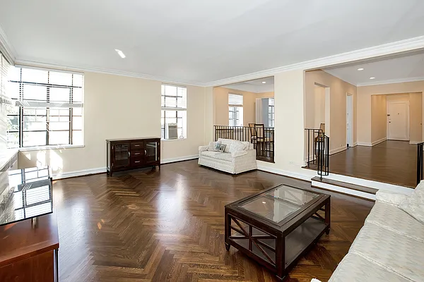 Sold by Trebach Realty | media 18