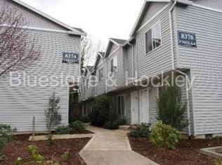 8374 SE Brooklyn St UNIT H, Portland, OR 97266