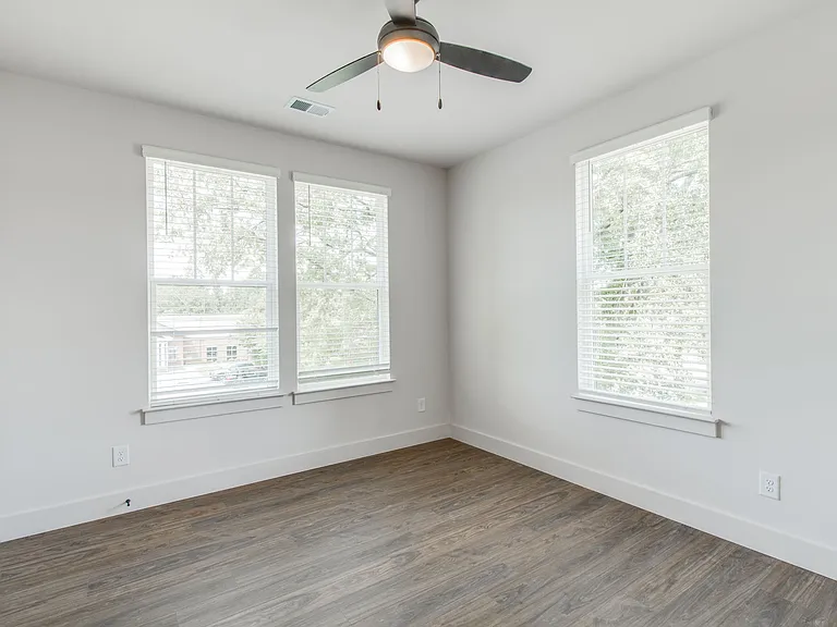 2464 Millwood Ave #1 — Photo 25