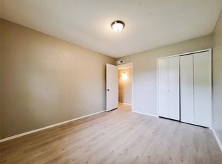 14765 Foxfield Ln, Fontana, CA 92336