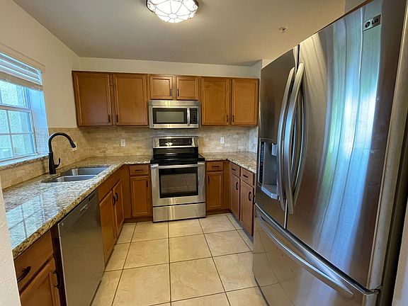3rd image of 9089 Gervais Cir #2003