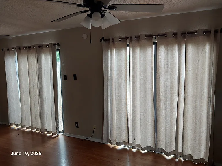500 N Beaumont St — Photo 22