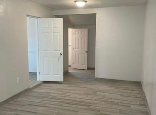1102 N 27th Dr, Phoenix, AZ 85009