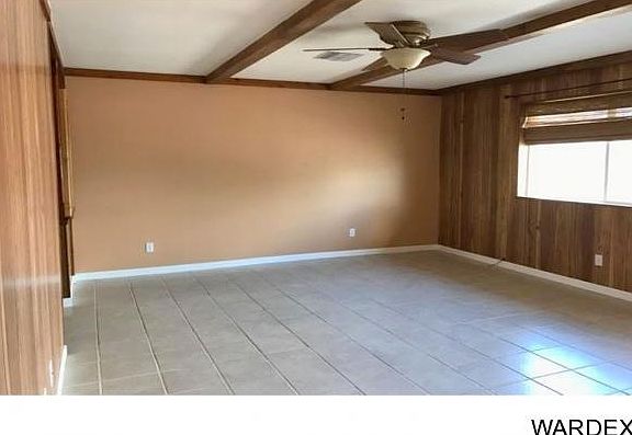 3rd image of 2734 Lillie Ave