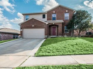 2524 Big Spring Dr, Fort Worth, TX 76120