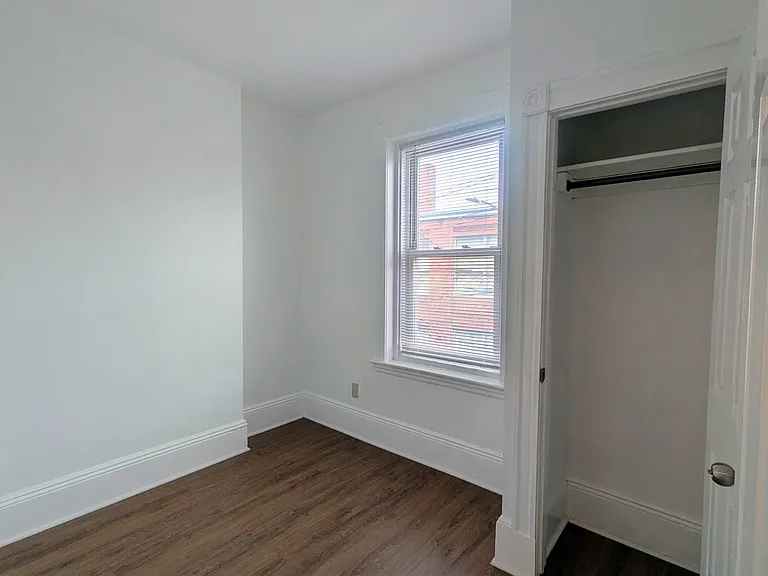 11 Linden St #2 — Photo 7