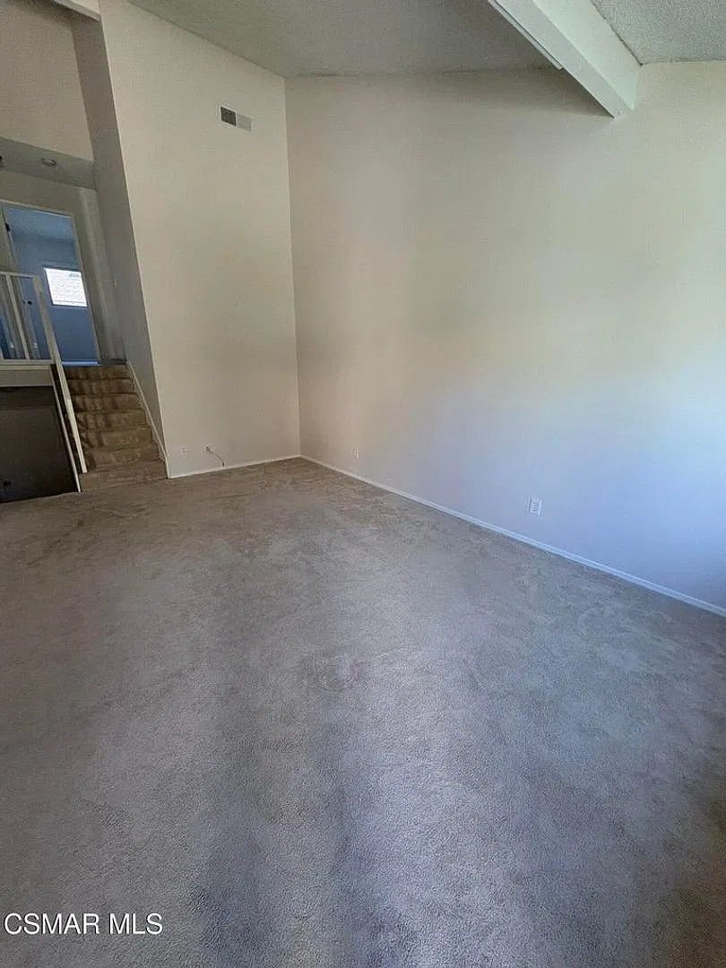 Must-see! This adorable 3-bedroom, 1.5-bathroom multi-level unit — Photo 2