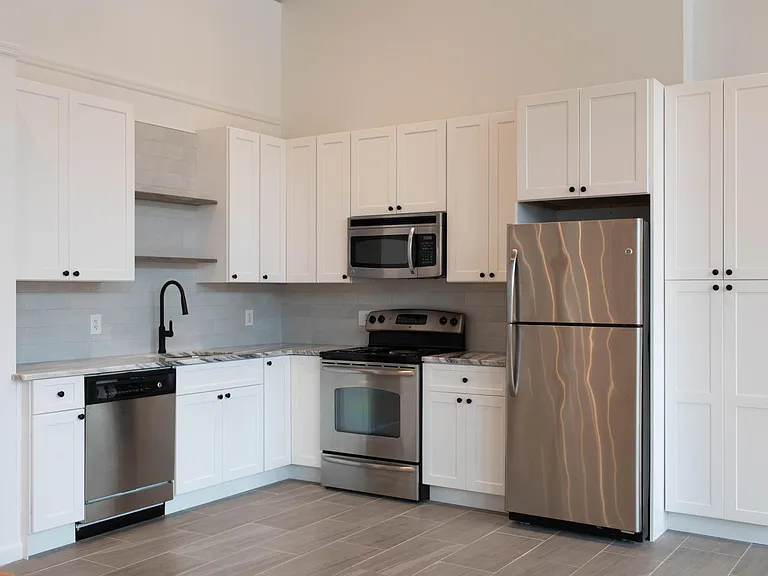 The Lofts at Beacon — Photo 22