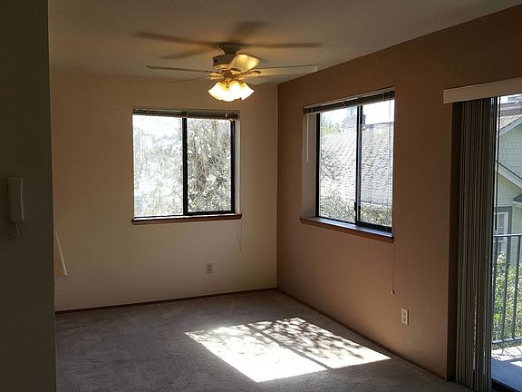 4th image of 6813 Weedin Pl NE APT 103