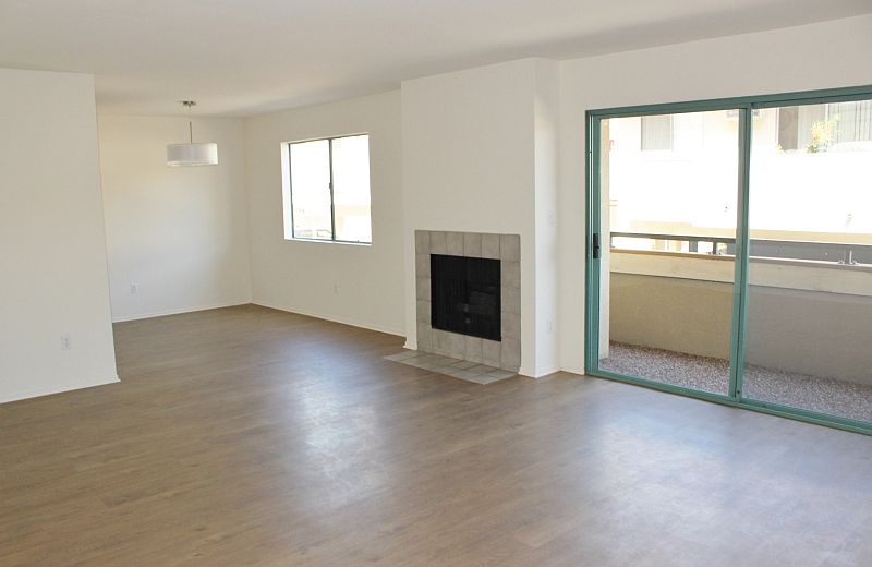 1st image of 1444 S Saltair Ave APT 103