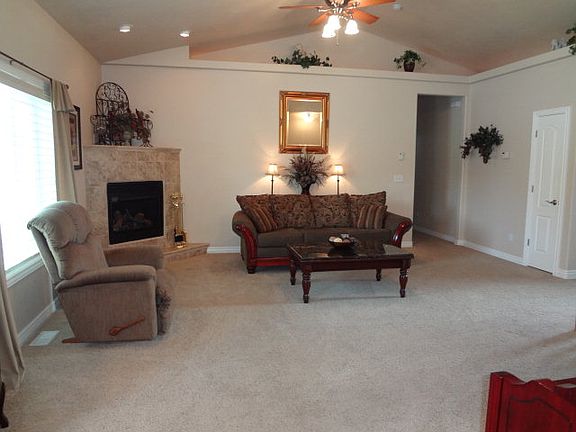 4th image of 1179 Arrow Point Ln