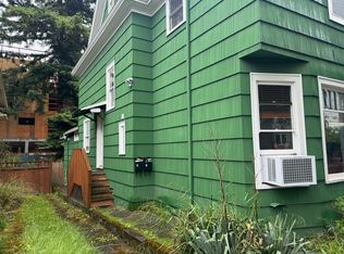 4014 Midvale Ave N #B, Seattle, WA 98103