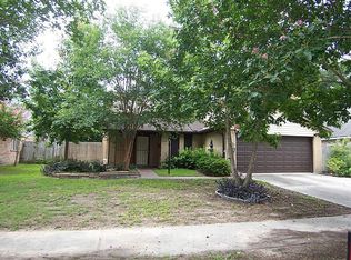 6926 Foxbrook Dr, Humble, TX 77338