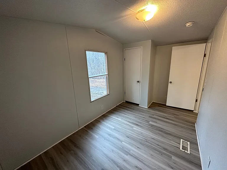 7075 Colonial Hwy — Photo 2