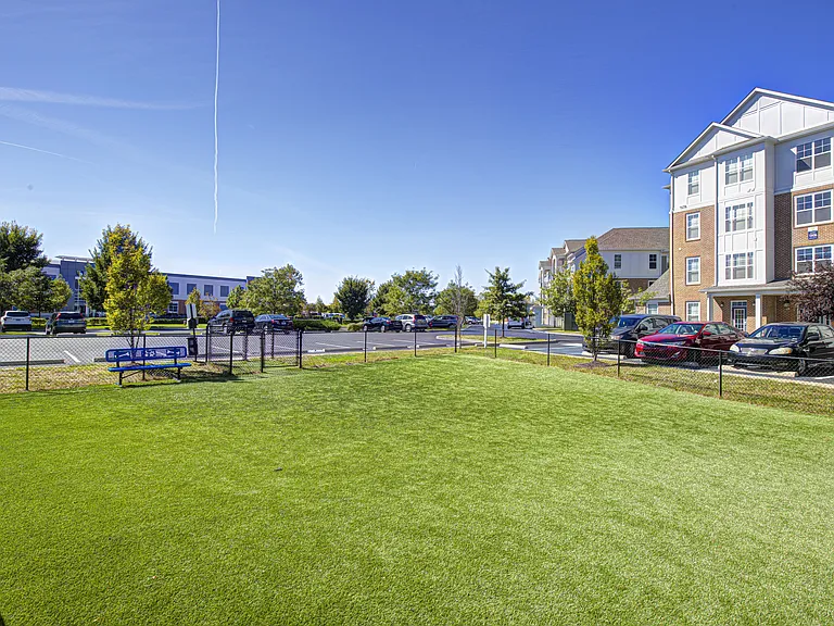 Lakeside of Carmel Apartments — Photo 20