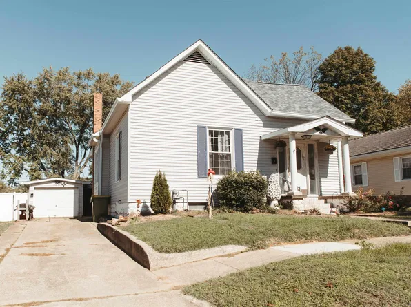 710 W 5th St, Bicknell, IN 47512