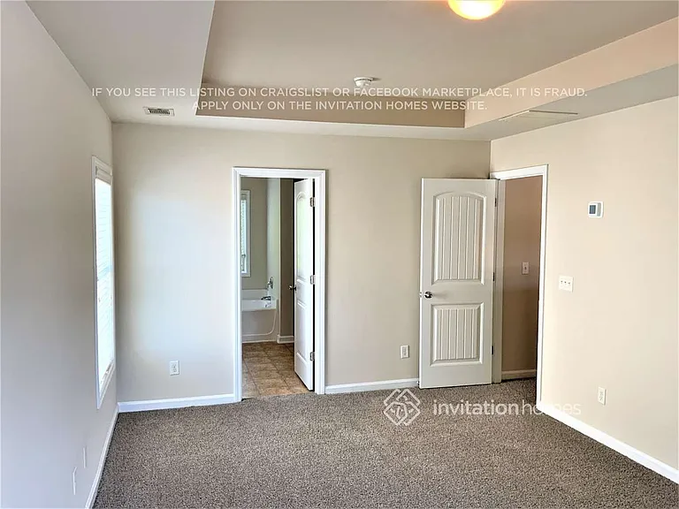 7330 Gossamer St — Photo 10