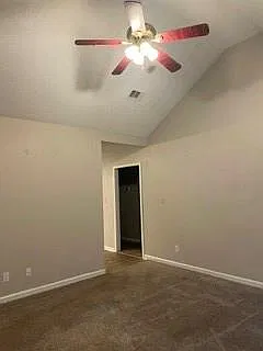 3 bed, 1.5 bath, 1274 sqft, $1,400 — Photo 3