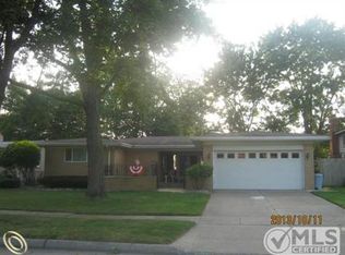 30555 Lund Ave, Warren, MI