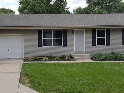 4804 N Tullis Dr, Kansas City, MO, 64119