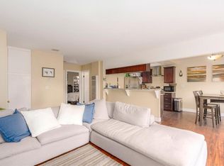 205 David Dr APT A, Newport Beach, CA 92663