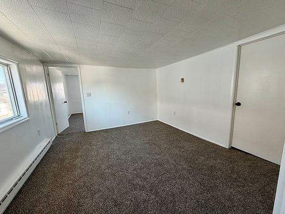 4th image of 139 W Ridge St #2