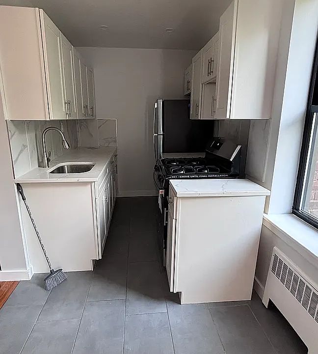 1st image of 61-88 Dry Harbor Rd #1B