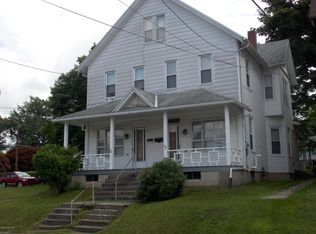 826 Center St, Jim Thorpe, PA 18229