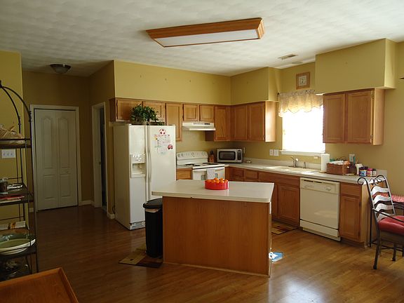5th image of 3588 Criollo Dr