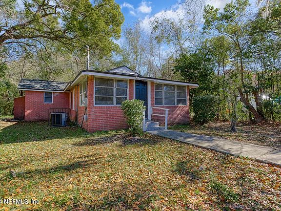 4th image of 5807 CASTELLANO Avenue