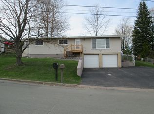 602 Craig St, Marquette, MI 49855