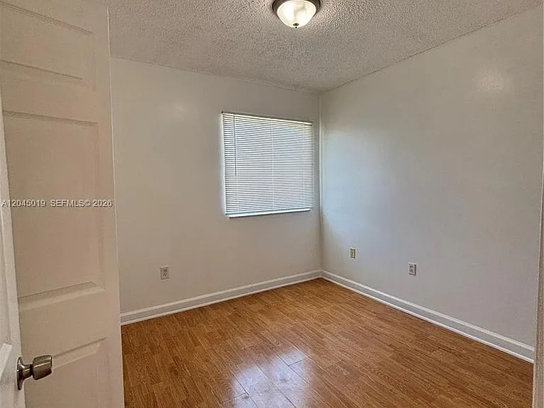 21339 SW 87th Ct — Photo 7