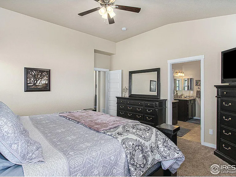 2869 Hydra Dr — Photo 15