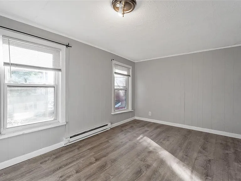 423 N Bellevue St — Photo 13