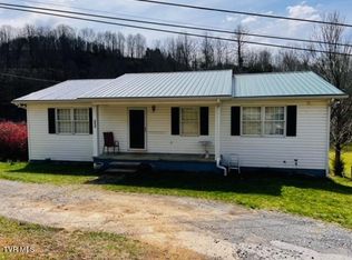2636 Gravel Lick Rd, Castlewood, VA 24224