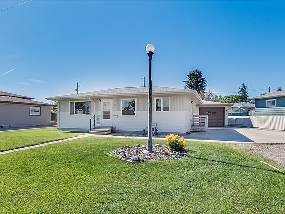2nd image of 310 Carol Dr