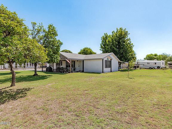 3rd image of 8412 N 99TH Avenue