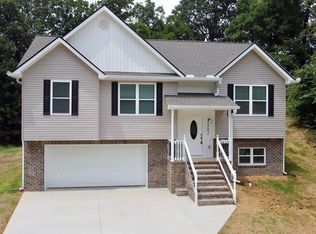 802 Fox Trott Ln, Morristown, TN 37814