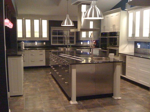 3rd image of 1662 Glen Ethel Ln