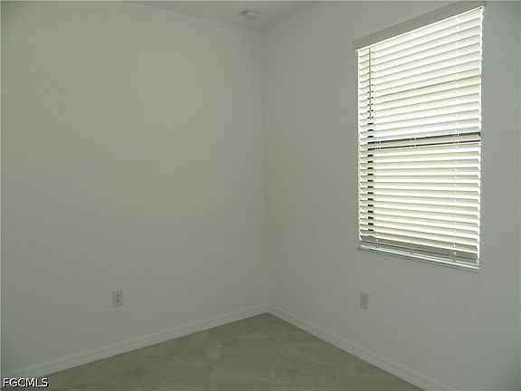 5th image of 3447 Menores Way