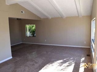 215 Calle Fronte, Camarillo, CA 93012