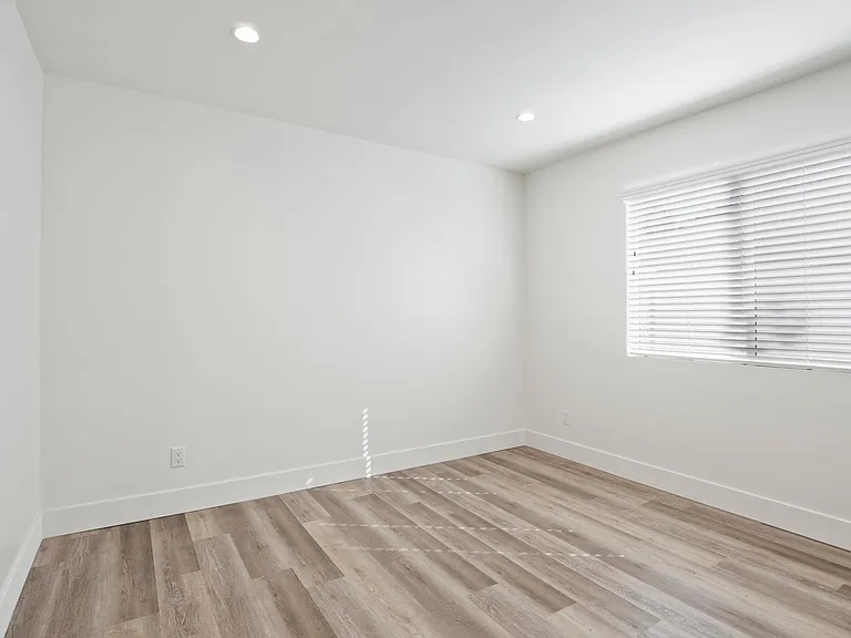 6922 Shadygrove St — Photo 10