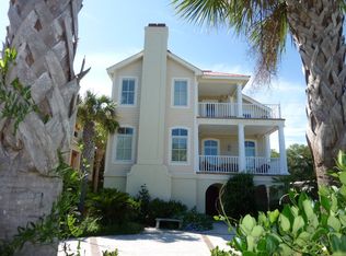 2225 Bruce Dr, Saint Simons Island, GA 31522