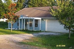 Home for Sale in Baldwyn, Mississippi $79,900