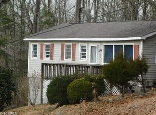 228 Springdale Dr, Troy, NC 27371