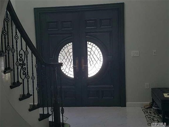 3rd image of 8257 243rd St