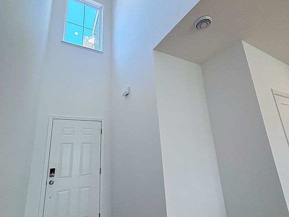 3rd image of 10692 Wiles Way