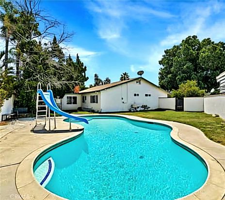 4665 La Paz Ln, Riverside, CA 92501