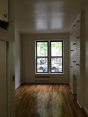 Rented by CNYC Properties | media 16